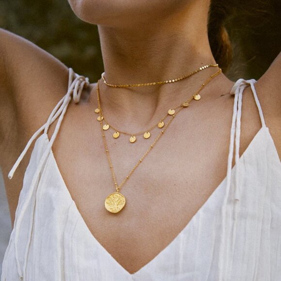 Agapé Anatole Choker in Gold - Picture 4 of 5